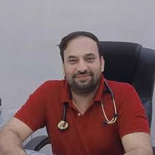 Dr Mukesh Kaveeshwar